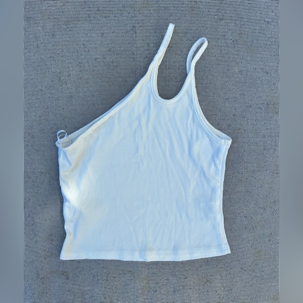 Papermoon One-Shoulder Top - Picture 2 of 3